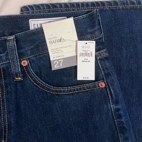GAP High Rise Barrel Jeans - Picture 4 of 7